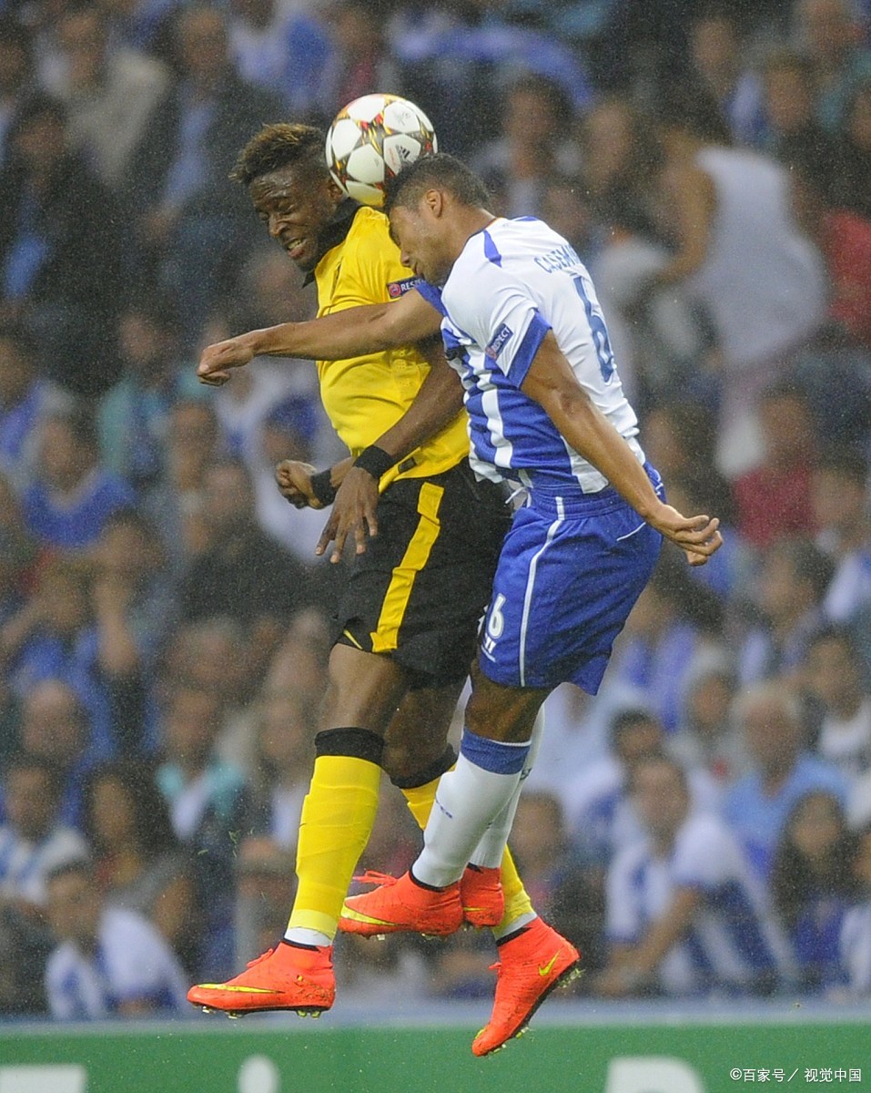 包含国际比赛日法甲传出新动向；比利亚雷亚尔豪取连胜；管理层表态——态度坚定；身体对抗强度拉满的词条