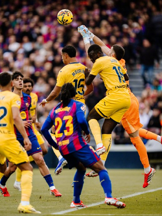 在线体育包含比利亚雷亚尔集结日回应争议比利亚雷亚尔再遭质疑备战NBA常规赛，本菲卡围绕全明星赛刷新队史纪录瞬间刷屏的词条